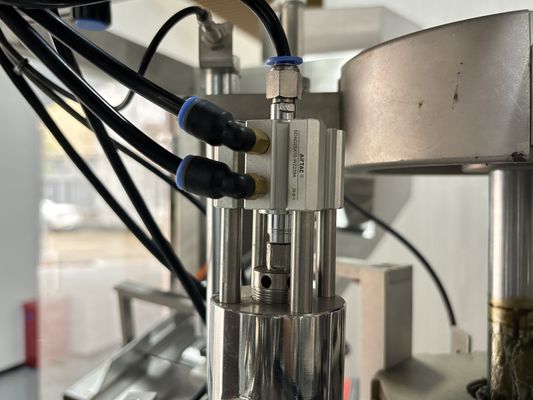 Automatyczna pionowa aluminiowa maszyna do składania rury do wypełniania kremów ręcznych